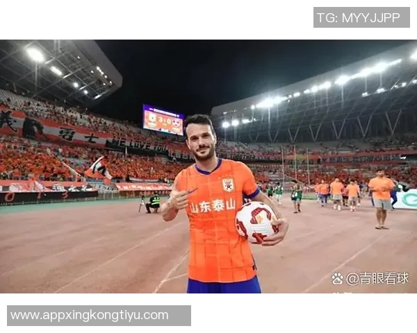 缘分的巧合中超金银靴法比奥与瓦科同年同月同日生