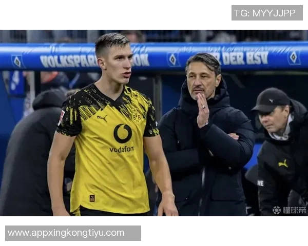 施洛特贝克2022年曾与萨利谈转会家人多为拜仁球迷 施洛特贝克2022年曾与萨利谈转会家人多为拜仁球迷